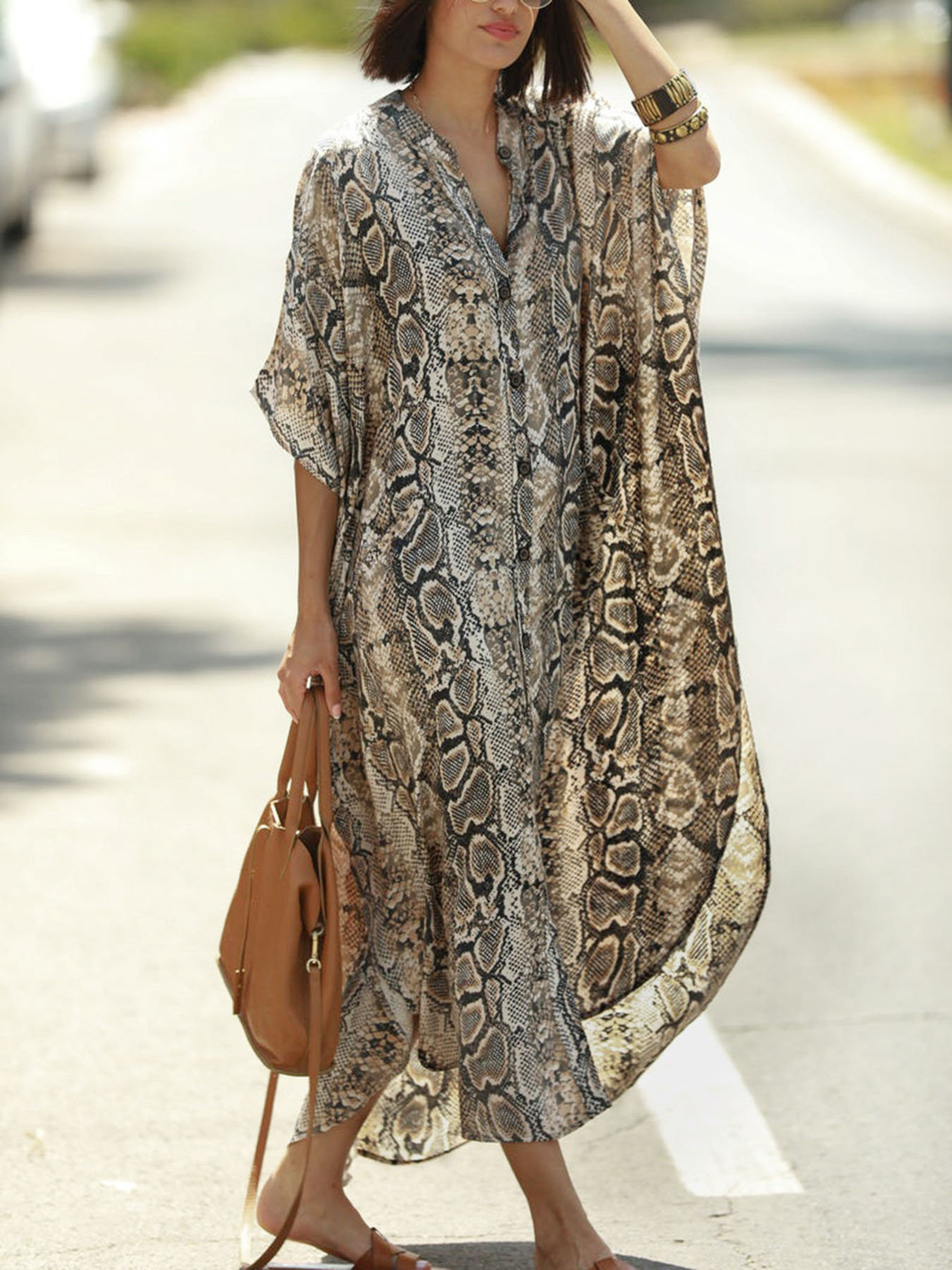 Cover Up Kaftan - ผ้าคลุมชายหาดลายโบฮีเมียน | เสื้อคลุมสไตล์คาฟทันแบบติดกระดุมด้านหน้า – เหมาะสำหรับวันพักผ่อนในรีสอร์ทที่สวมชุดบิกินี่