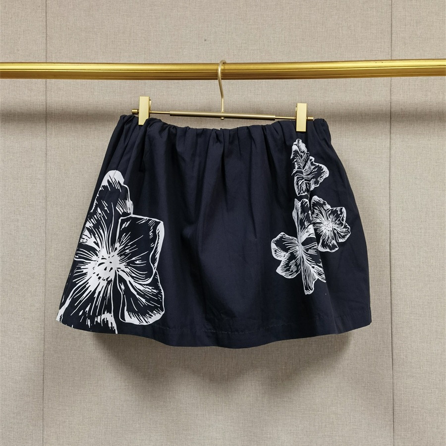 ชุดเสื้อเชิ้ตพิมพ์ลายดอกไม้สีข - Romper Floral Print บทวิจารณ์และราคา